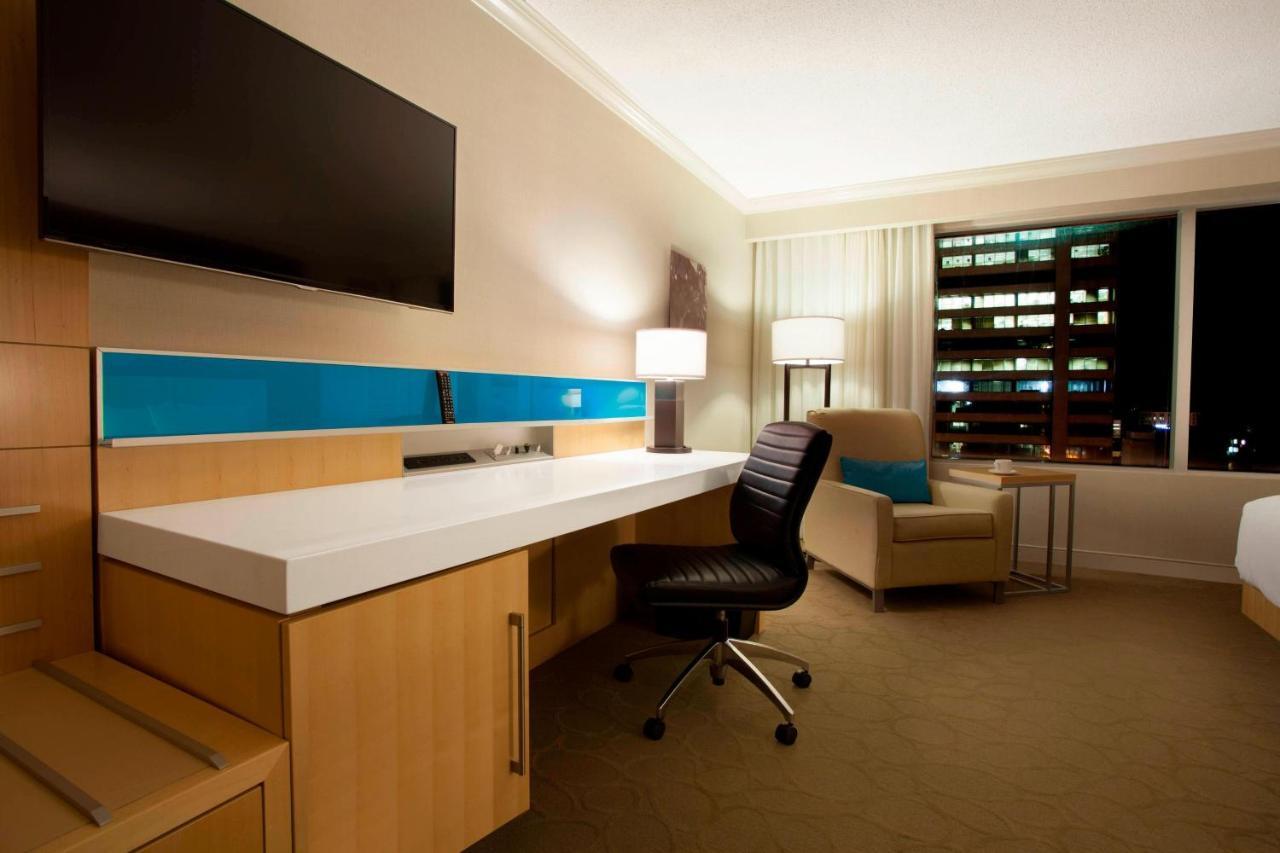 Delta Hotels By Marriott London Armouries מראה חיצוני תמונה