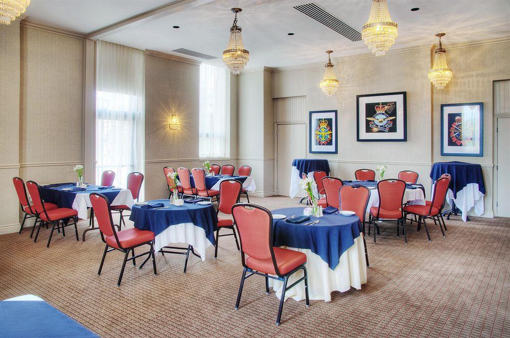 Delta Hotels By Marriott London Armouries מראה חיצוני תמונה