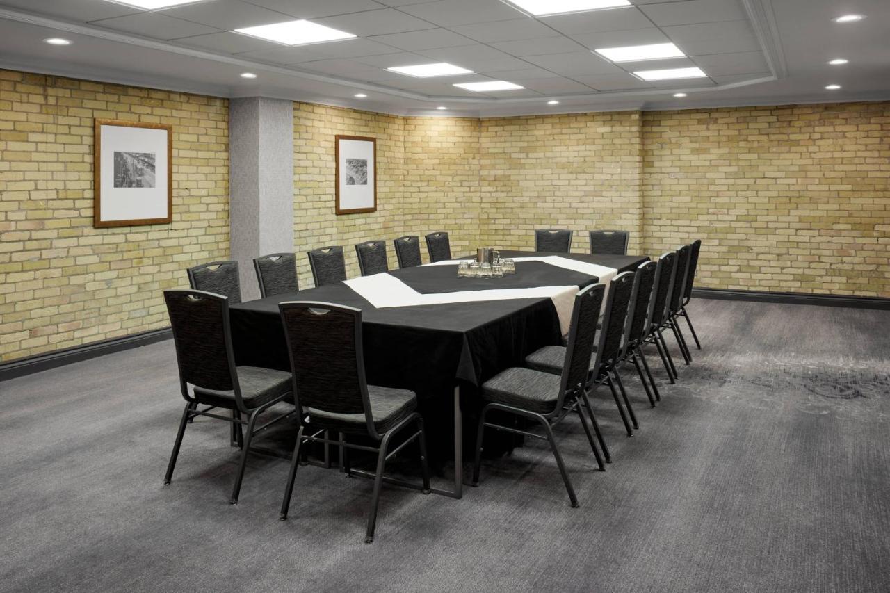 Delta Hotels By Marriott London Armouries מראה חיצוני תמונה