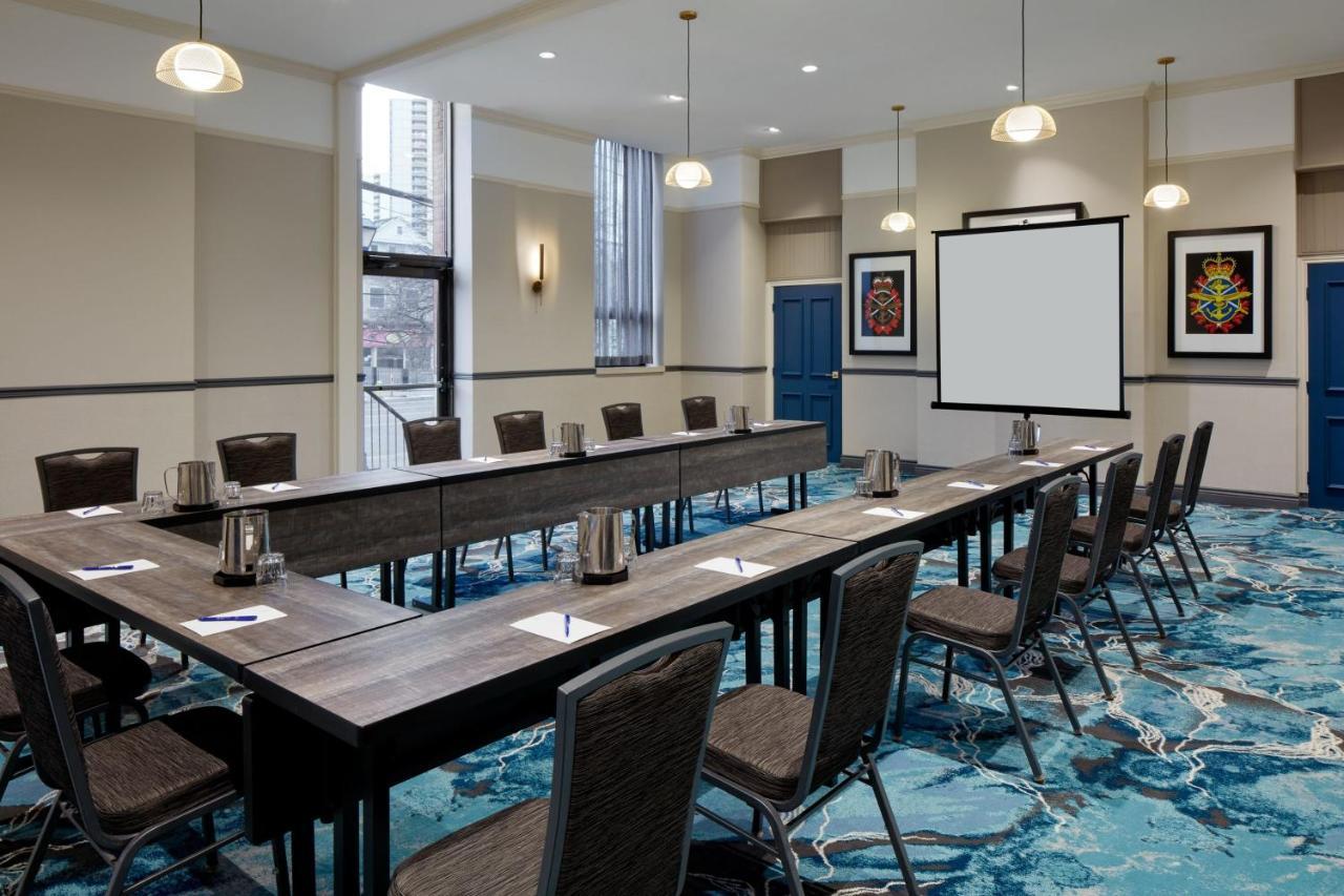 Delta Hotels By Marriott London Armouries מראה חיצוני תמונה