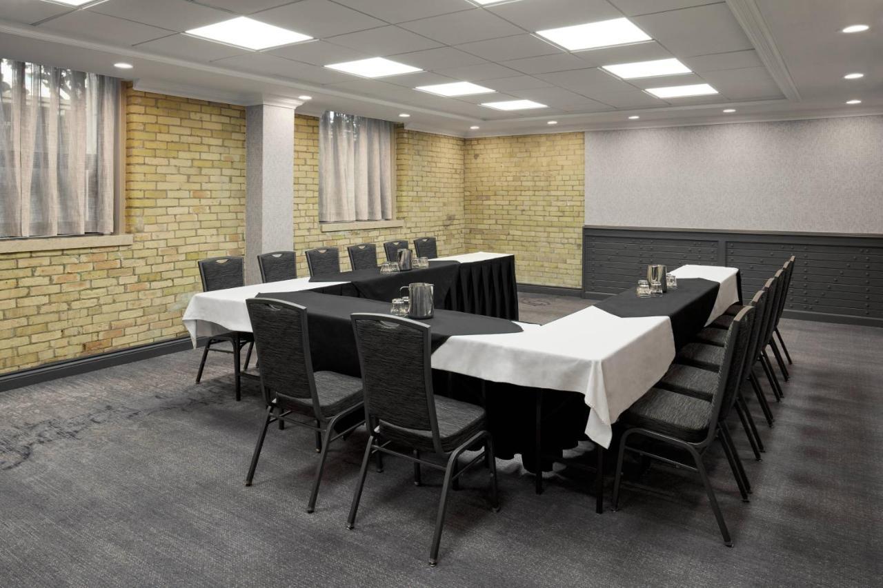 Delta Hotels By Marriott London Armouries מראה חיצוני תמונה