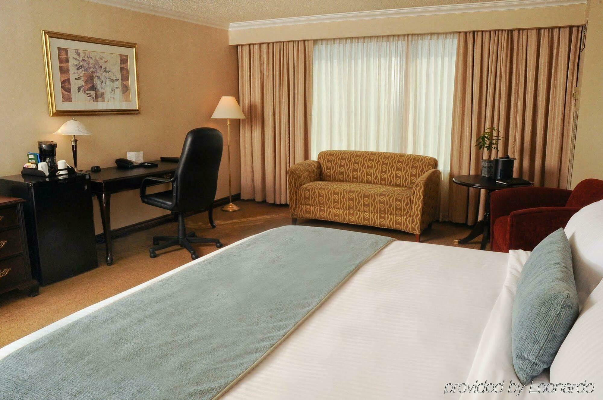 Delta Hotels By Marriott London Armouries מראה חיצוני תמונה